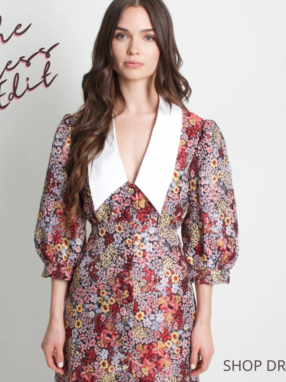 moodie White-Collar Floral Print Dress